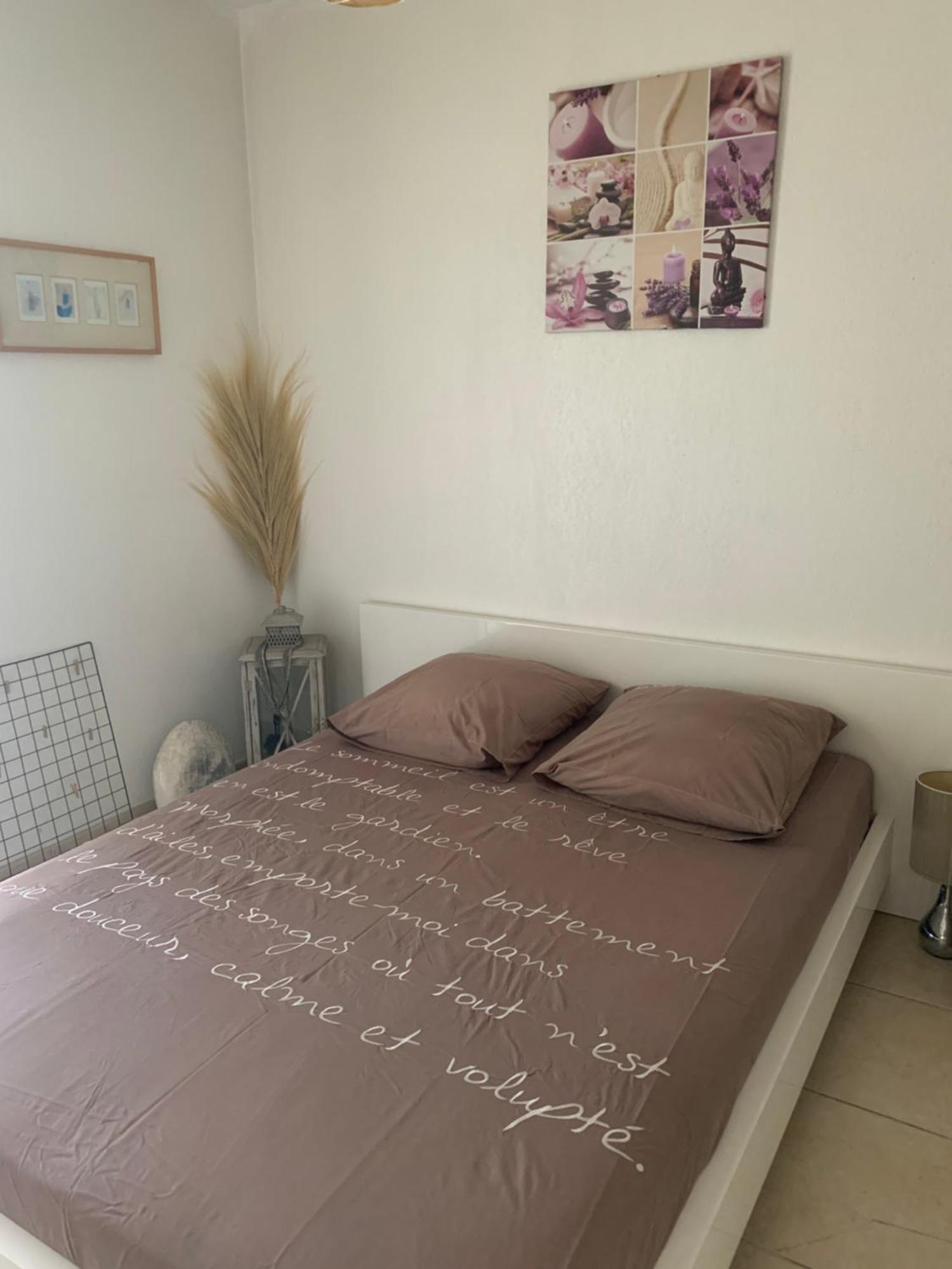 Votre Sejour Cosy A Frejus! Apartment Ngoại thất bức ảnh